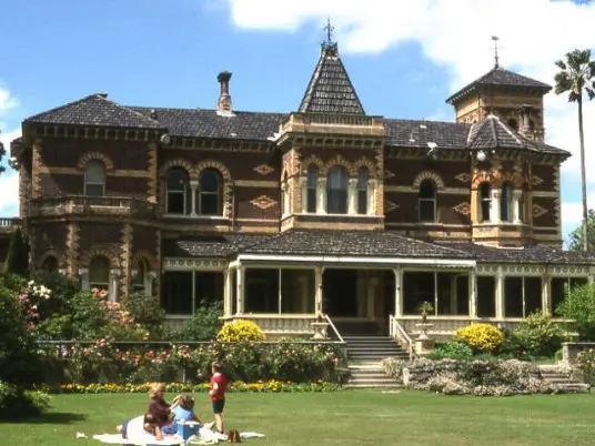 Panské sídlo Rippon Lea v Melbourne